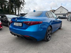 Alfa Romeo Giulia VELOCE 2.0 TURBO PETROL 280BHP* - Image 4