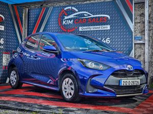 2021 Toyota Yaris Hybrid - Image 3