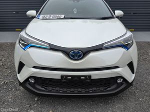 Toyota CH-R Hybrid Automatic 2018 Leather seats - Image 2