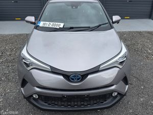 Toyota C-HR Hybrid Automatic 2018 Leather Seats - Image 3