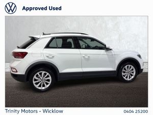 Volkswagen T-Roc ** EDITION 75 ** 2.0TDI ** MANUAL - Image 3