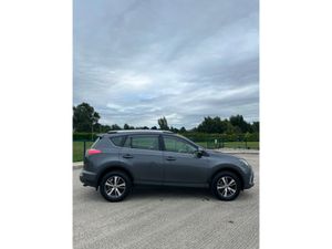 Toyota RAV4 RAV4 2.0 D-4D LUNA 4DR - Image 4