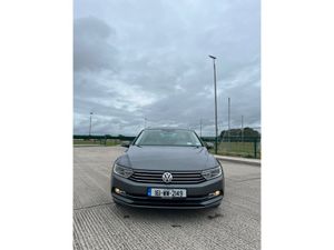 Volkswagen Passat HIGHLINE 1.6 TDI MANUAL 6SPEED F - Image 3