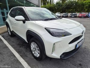 Toyota Yaris Cross 2023 4WD 1.5L Petrol Hybrid Aut - Image 2