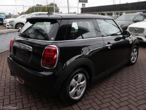 2019 MINI COOPER - Image 4