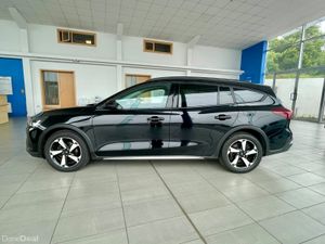 Ford Focus Active Estate 1.0 EcoBoost Petrol - Image 3