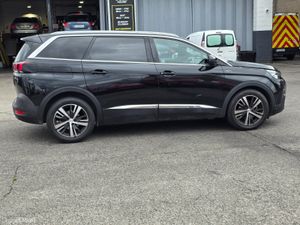 Peugeot 5008 1.2 PureTech - Image 2