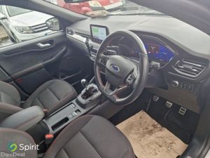 Ford Kuga 1.5 EcoBlue ST-Line - Image 4