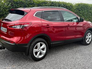 2020 Nissan Qashqai SE Auto 1.5 Dci Pan Roof - Image 3