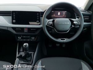 Skoda Kamiq SELECTION 1.0TSI 115HP EX DEMO MASSIVE - Image 2