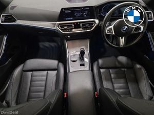 BMW 3-Series 330e M Sport Saloon - Image 4