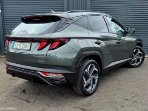 Hyundai Tucson IX35 EXECUTIVE PHEV 5DR AUTO - Image 4