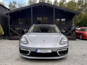 Porsche Panamera 4 E-HYBRID SPORT TURISMO PLATINUM - Image 2