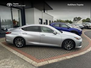 Lexus ES HYBRID ELECTRIC DYNAMICS - Image 3