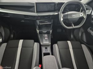 Opel Frontera Hybrid GS 1.2 Hybrid 145 bhp - Image 4