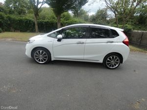 Honda Fit 1.5 AUTO HYBRID - Image 3