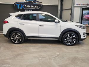 19 HYUNDAI TUCSON EXECUTIVE PLUS - Image 4