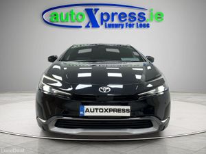 Toyota Prius 2.0 Z 360 camera, Low mileage, Automa - Image 3