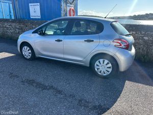 Peugeot 208 2012 - Image 4