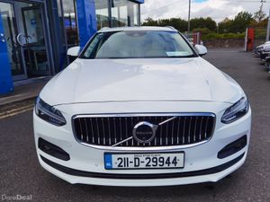 VOLVO V90 2.0 B4 MOMENTUM AUTO DIESEL **SUNROOF** - Image 3
