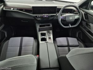 Opel Grandland GS 73 kWh BEV - Image 4