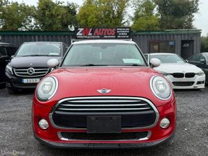 17 Mini Cooper 1.5 - Image 2