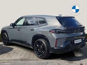 BMW XM 4.4 v8 - Image 3