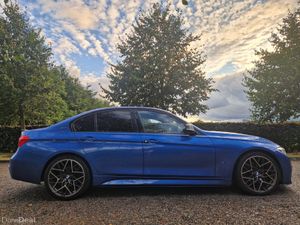BMW 330e M-SPORT SHADOW EDITION,PRISTINE, WARRANTY - Image 4