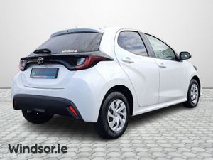 Toyota Yaris X AUTO - Image 3