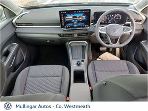 Volkswagen T-Roc LIFE 1.5TSI 116HP MHEV - Image 2