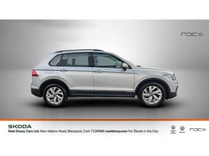Volkswagen Tiguan LIFE 2.0 TDI 122 BHP- AS NEW- VW - Image 4