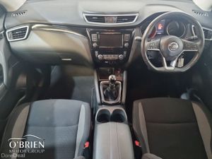 Nissan Qashqai 1.5 DSL SE - Image 2