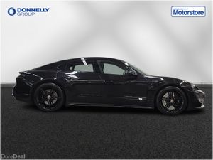 Porsche Taycan Saloon Turbo - Image 4