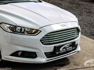 2015 FORD MONDEO ZETEC - Image 4