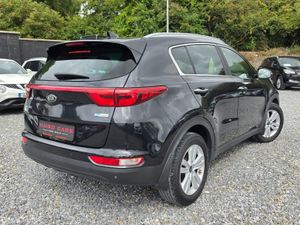 172 Sportage 1.7d Automatic/High spec/1yr Warranty - Image 2