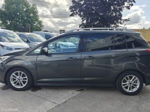 Ford Grand C-Max Zetec 7 Seater - Image 4