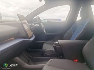 Volvo EX30 Fully Electric Extended Range Plus - Image 4