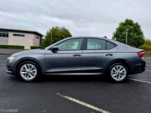 2022 SKODA OCTAVIA AMBITION 2.0 TDI - Image 3