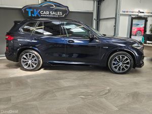 231 BMW X5 45e M-SPORT HYBRID PETROL - Image 2