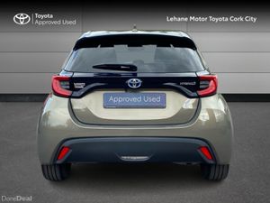 Toyota Yaris 1.5 LUNA SPORT 4DR A - Image 4