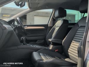 Volkswagen Passat R-LINE 1.5 TSI D7F 150AUTO - Image 4