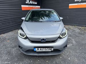 Honda Fit 1.5 HYBRID AUTO - Image 2