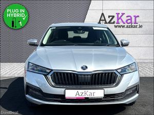 Skoda Octavia 2021 SE TECH 1.4 PETROL PLUG IN HYBR - Image 3