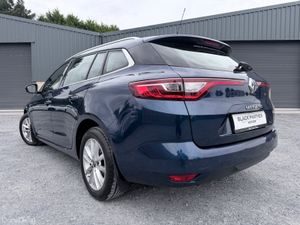 Renault Megane 201’ Play 1.5 dCi LOW MILEAGE - Image 3