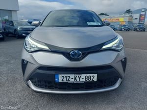 Toyota C-HR 1.8 HYBRID SOL AUTO 4DR - Image 3