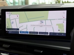 Hyundai Santa Fe 1.6 PHEV 4WD Calligraphy , upgrad - Image 4