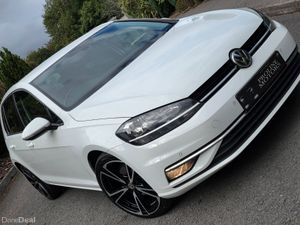 VW GOLF 1.6 TDI MATCH 7.5 MANUAL - Image 2