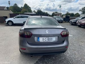 Renault Fluence 2011, tested and tax 2027 - Image 4