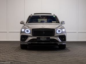 222 Bentley Bentayga 3.0 V6 Hybrid - Image 2
