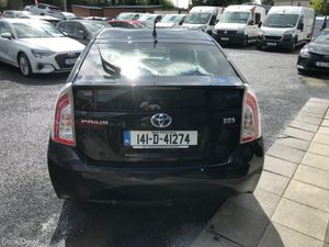 2014 Toyota Prius Hybrid Automatic - Image 4